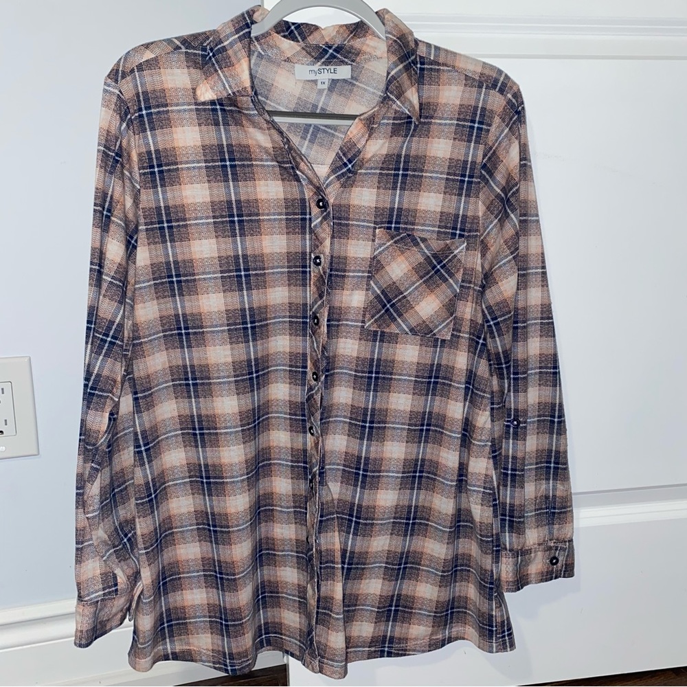 Women’s Plaid Shirt